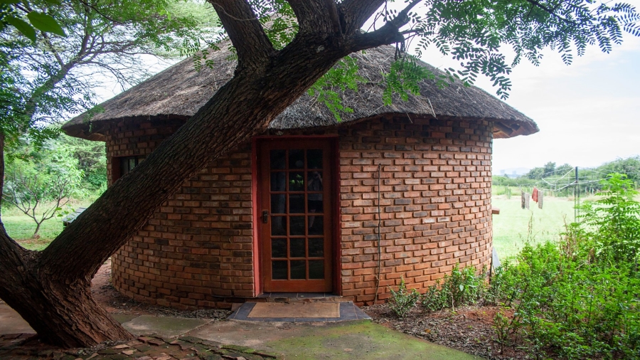  Bedroom Property for Sale in Hartbeespoort Rural North West